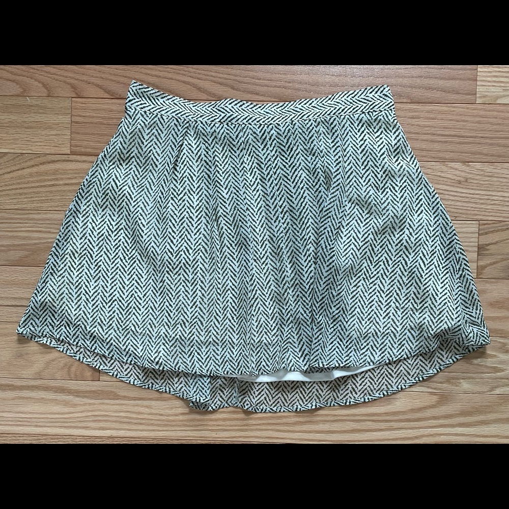 Old Navy Geometric Print Skirt